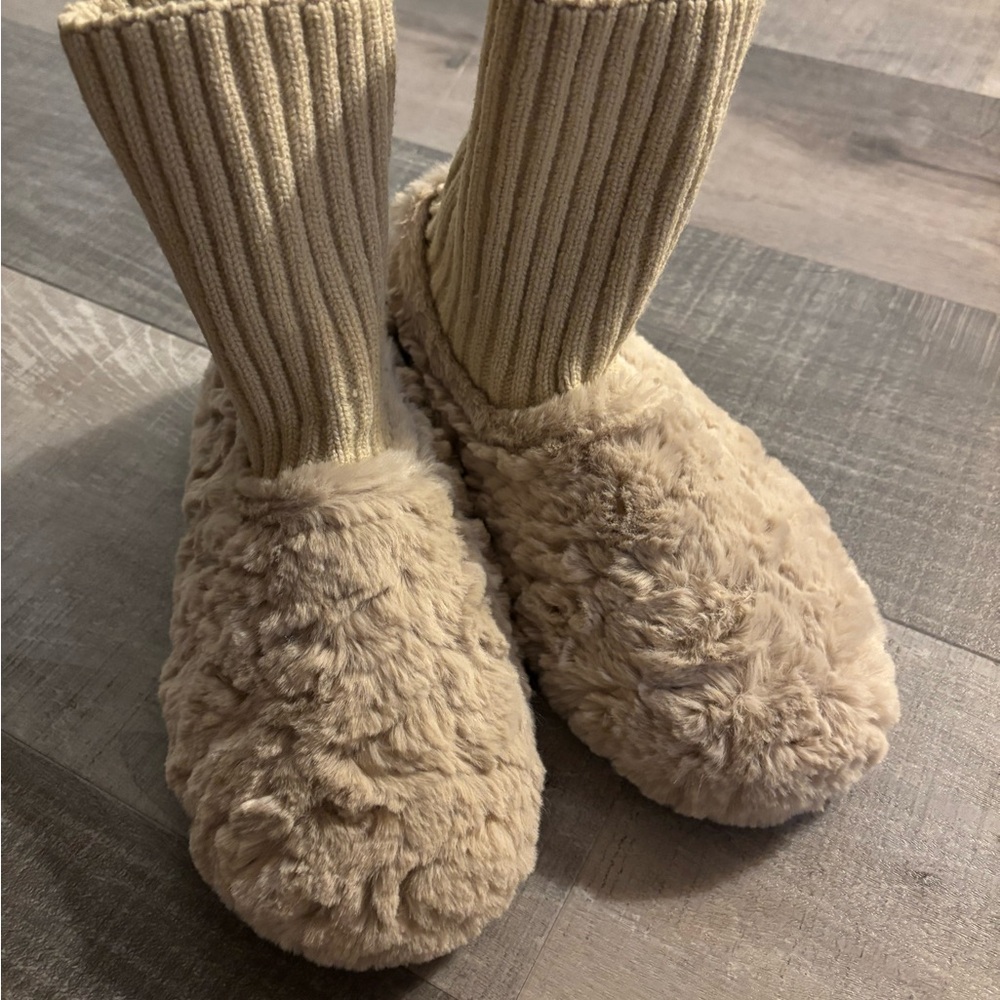 Free People Cozy Tan Slippers